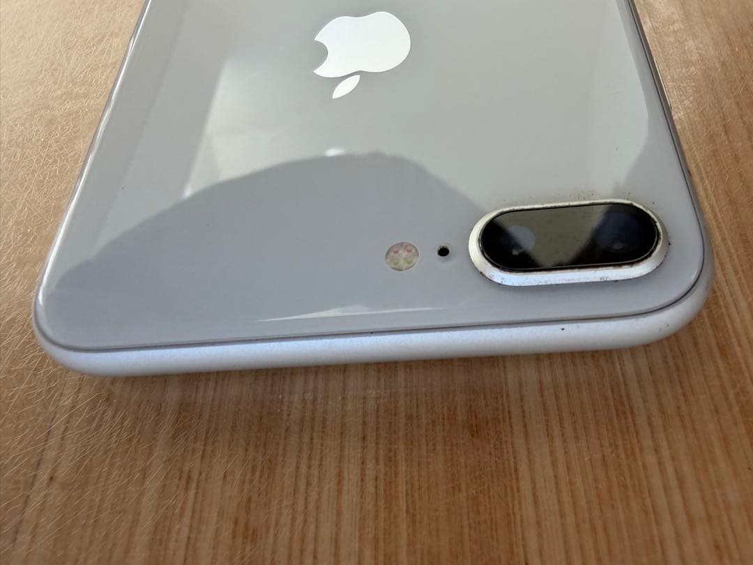 iPhone 8 Plus 美品　バッテリー100%